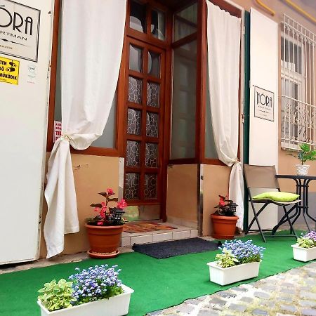 Nora Studio Apartman - Eger Apartment Luaran gambar